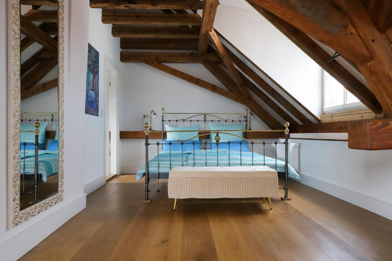 Boutique-Hotel Im Sternenhof Grosskarlbach Esterno foto